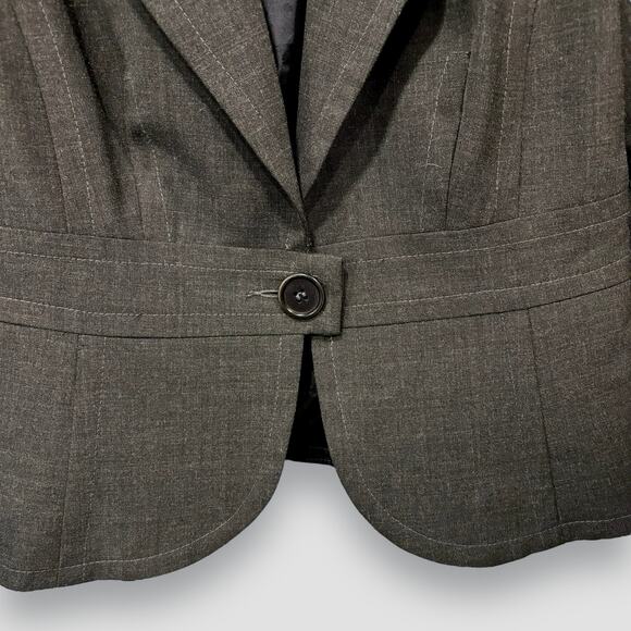 Trina Turk Cropped Single Button Blazer Size 6 Flattering Seaming Charcoal Gray - Picture 3 of 7